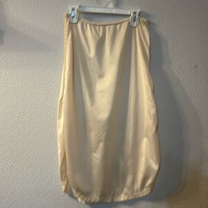 No brand cream slit with lace side detail